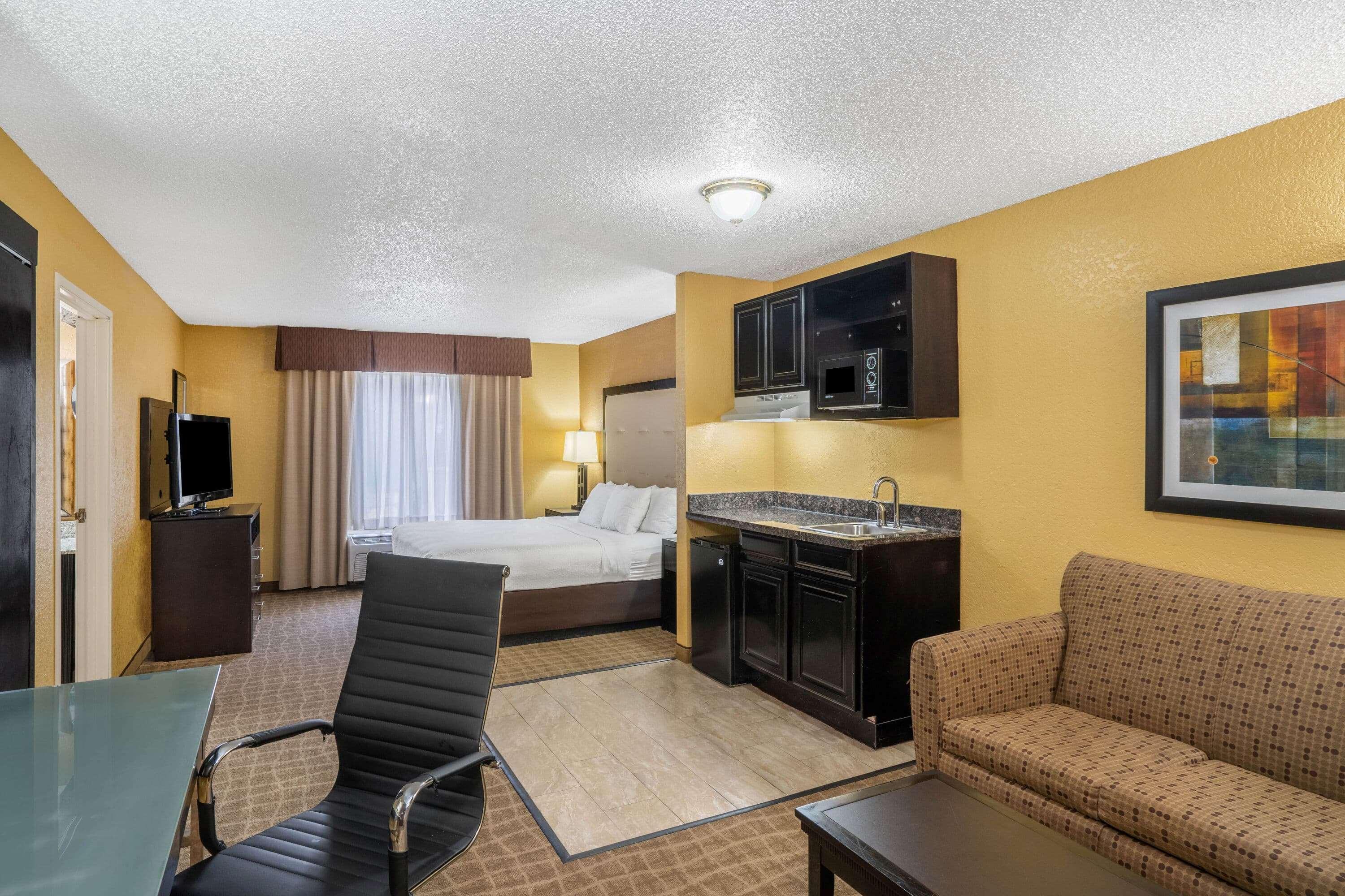 La Quinta By Wyndham Hot Springs Hotel Bagian luar foto